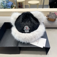 Moncler Caps